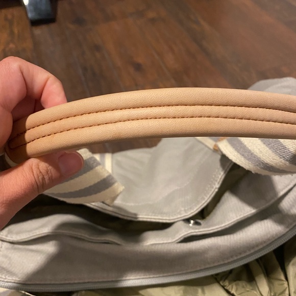 Pottery Barn - Picture 8 of 8